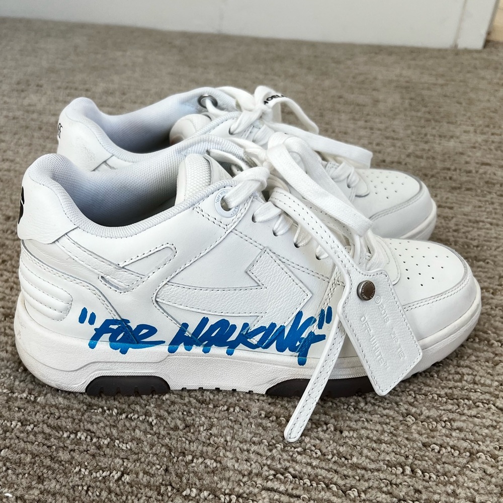 Off white “for walking” sneakers size 38
